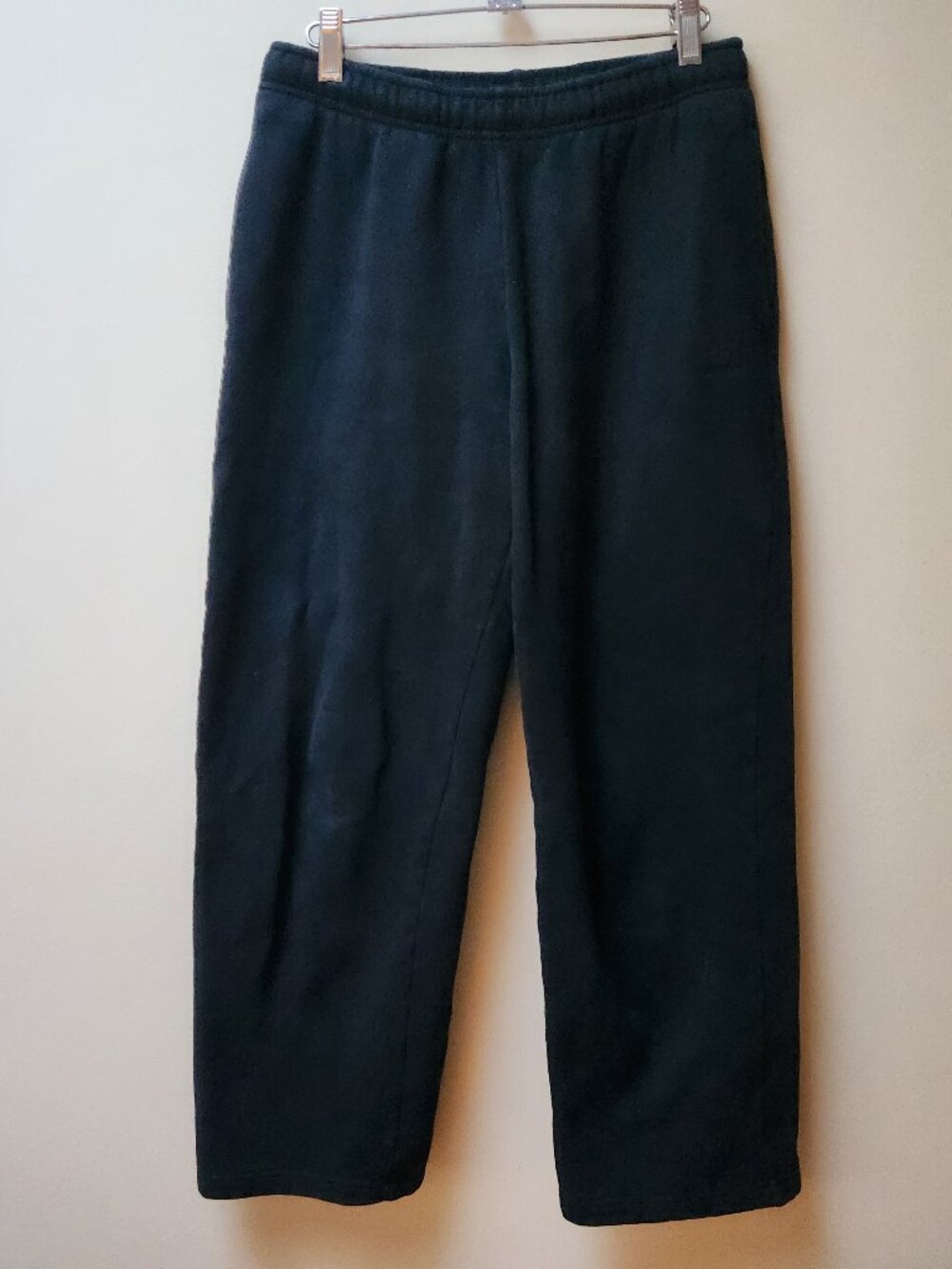 Aritzia SweatFleece mega fit black sweatpants / S
